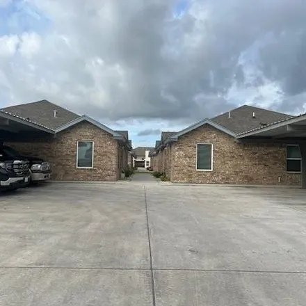 Image 2 - 1324 West Harrison Avenue, Dude Hill Number 1 Colonia, Alton, TX 78573, USA - Apartment for rent