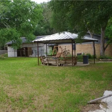 Image 2 - 13 West Aztec Lane, Morgan's Point Resort, TX 76513, USA - House for sale