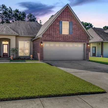 Buy this 3 bed house on 207 Woodhaven Road in Youngsville, LA 70592