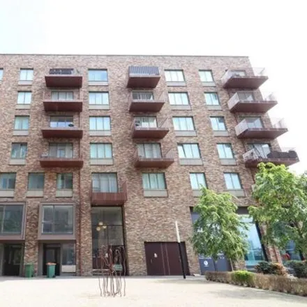 Rent this 3 bed house on Magellan Boulevard in London, E16 2XL