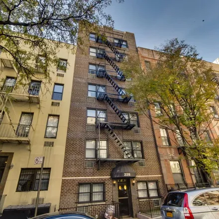 Rent this 1 bed apartment on 228 East 81st Street in New York, NY 10028