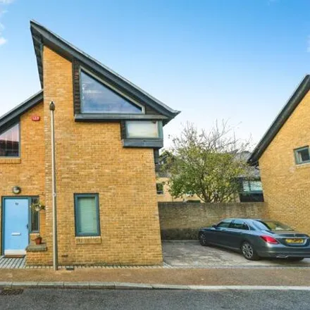 Buy this 4 bed house on Alexandra Road in Harlow, CM17 9NU