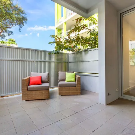 Image 5 - 292 Burns Bay Road, Lane Cove NSW 2066, Australia - Apartment for rent
