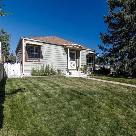 Buy this 3 bed townhouse on 1522 East 20th Street in Cheyenne, WY 82001