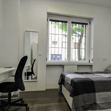 Image 3 - Madrid, Calle de Ferraz, 57, 28008 Madrid - Room for rent