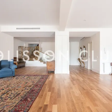 Rent this 5 bed apartment on Paseo República de Cuba in 28009 Madrid, Spain