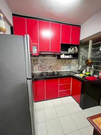 Rent this 3 bed apartment on Jalan Dato Senu 26 in Taman Dato' Senu, 51100 Kuala Lumpur