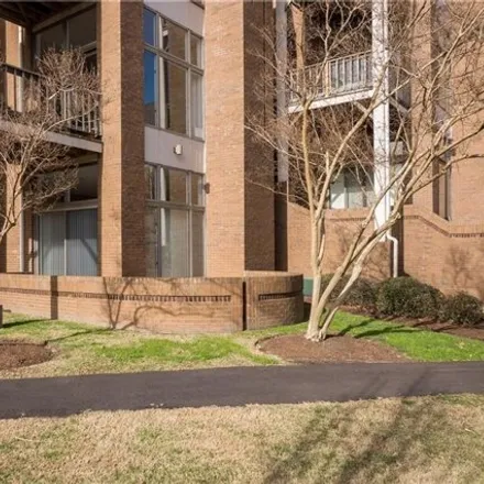 Image 5 - 696 Mowbray Arch Apt 710, Norfolk, Virginia, 23507 - House for sale