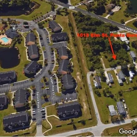 Buy this studio apartment on 1053 Elm Street in Charlotte County, FL 33950