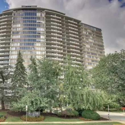 Buy this 3 bed condo on Park Plaza Condos in Ford Road, Philadelphia