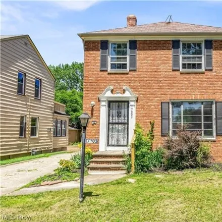 Rent this 3 bed house on 17003 Talford Ave in Cleveland, Ohio