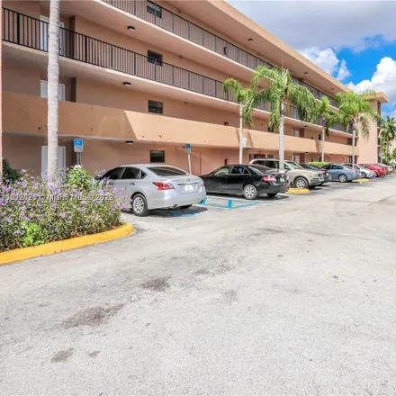 Image 3 - 13870 Southwest 62nd Street, Kendale Lakes, Miami-Dade County, FL 33183, USA - Condo for sale