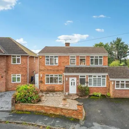 Buy this 3 bed house on The Dell in Chalfont St Peter, SL9 0JA