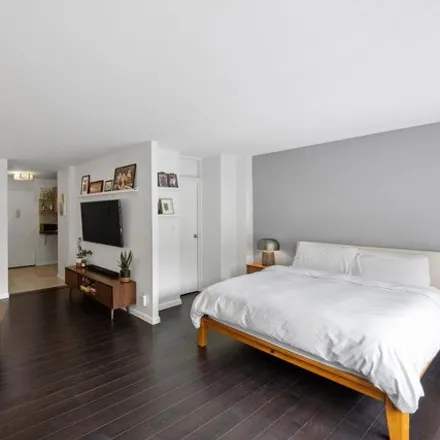 Image 5 - 330 3rd Avenue, New York, NY 10010, USA - Apartment for sale