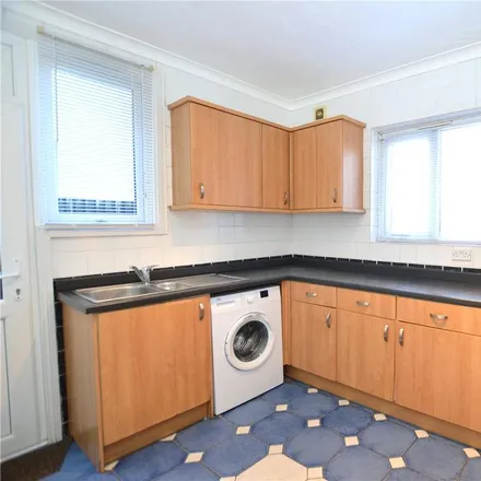 Rent this 2 bed apartment on Francis Road in London, CR0 2RT