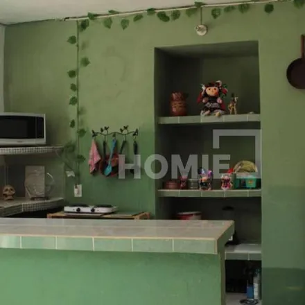 Rent this 2 bed house on Calle 14 in Colonia Emiliano Zapata, 77540 Izamal