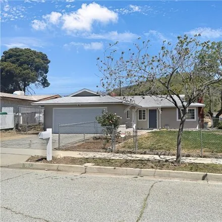 Buy this 3 bed house on 577 East Repplier Road in Banning, CA 92220