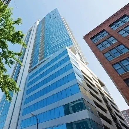 Rent this 2 bed condo on Silver Tower in 325 West Ohio Street, Chicago