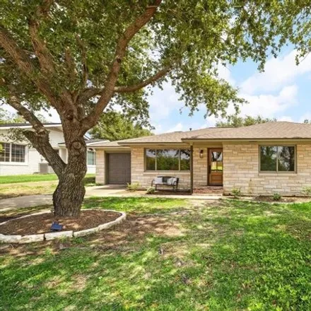 Image 1 - 238 East Obryant Street, Bellville, TX 77418, USA - House for sale