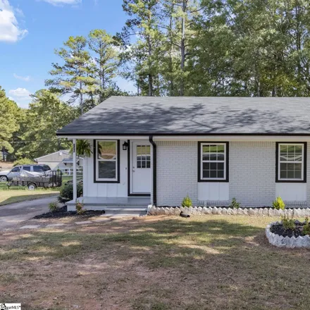Buy this 3 bed house on 225 Pioneer Place in Spartanburg County, SC 29301
