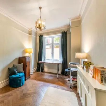 Image 9 - Ashworth Mansions, Grantully Road, London, W9 1LW, United Kingdom - Apartment for sale