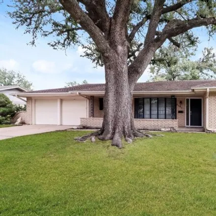 Buy this 3 bed house on 5201 Stacey Avenue in Fort Worth, TX 76133