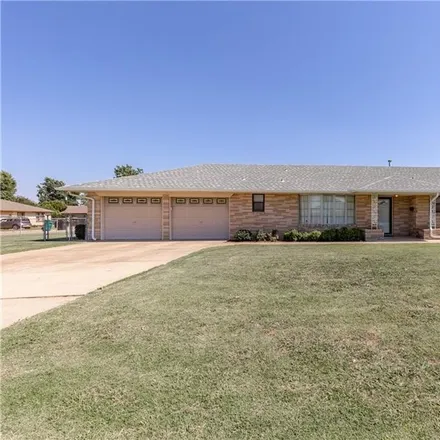 Buy this 3 bed house on 6500 South McKinley Avenue in Oklahoma City, OK 73139