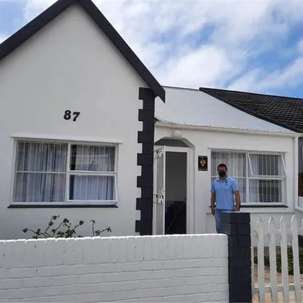 Image 2 - Govan Mbeki Avenue, North End, Gqeberha, 6056, South Africa - Apartment for rent
