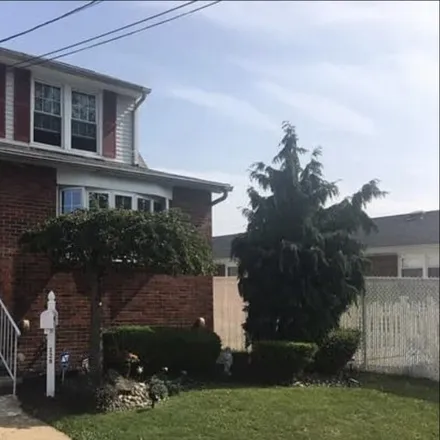 Buy this 3 bed house on 30 Elmwood Avenue in Carteret, NJ 07008