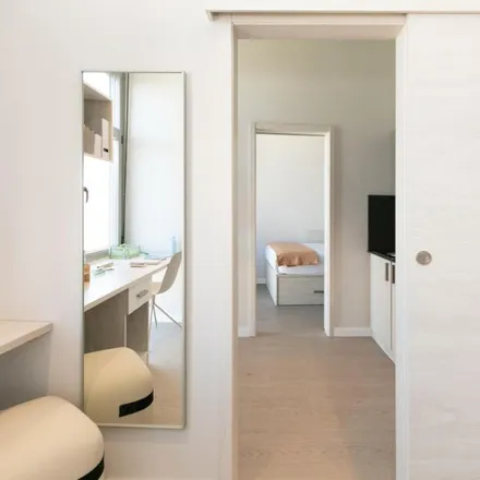 Rent this 4studio apartment on Calle Guadiana in 28670 Villaviciosa de Odón, Spain