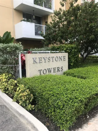 Buy this 1 bed condo on 1989 Northeast 135th Street in Keystone Islands, North Miami