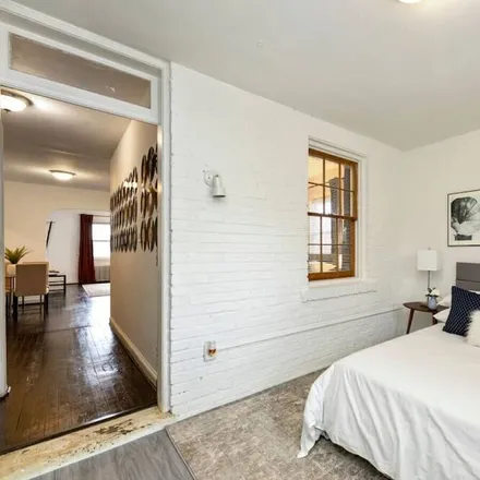Rent this 2 bed apartment on Washington in Elm Walk, Washington