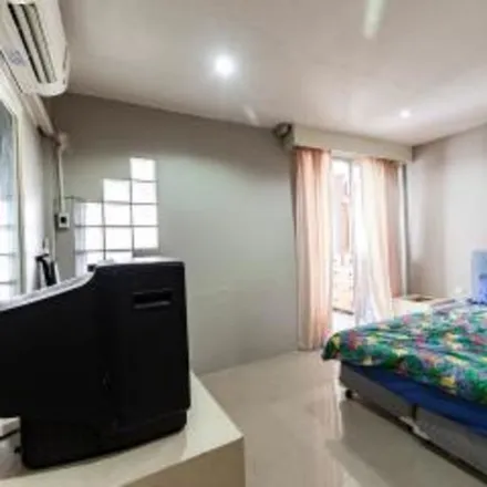 Rent this 1 bed townhouse on Suan Luang District