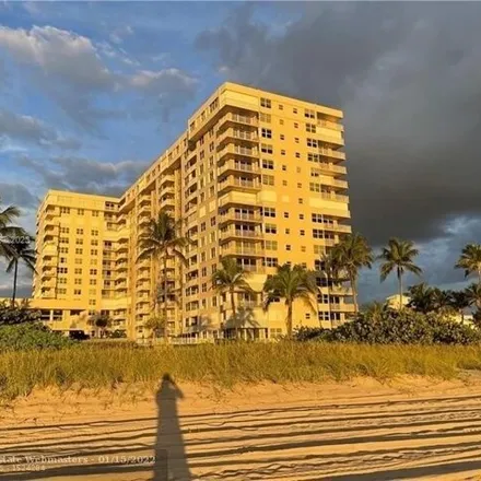 Image 1 - 5381 North Ocean Drive, Lauderdale-by-the-Sea, Broward County, FL 33308, USA - Condo for rent
