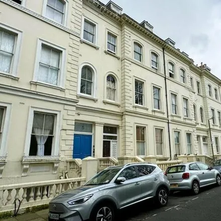 Image 1 - 4 Norfolk Terrace, Brighton, BN1 3AD, United Kingdom - Townhouse for sale