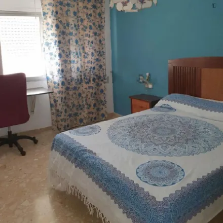 Rent this 3 bed apartment on Camino Colmenar in 39, 29013 Málaga