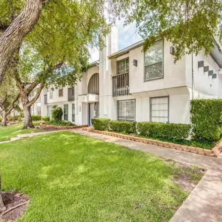 Rent this 2 bed condo on Valley View Condominiums in 12888 Montfort Drive, Dallas