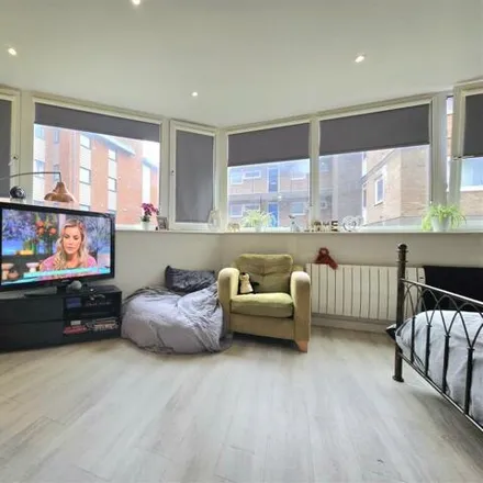 Image 2 - The Upperton, Upperton Lane, Eastbourne, BN21 2DB, United Kingdom - Apartment for sale