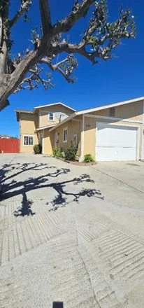 Buy this 3 bed house on 682 Sycamore Street in King City, CA 93930