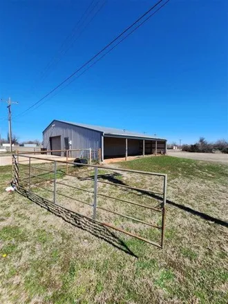 Image 5 - 302 E Oliver E, Sterling, Oklahoma, 73567 - House for sale