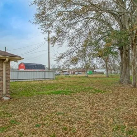 Image 6 - 2498 River Queen Drive, River Bend, Saint Bernard Parish, LA 70092, USA - House for sale