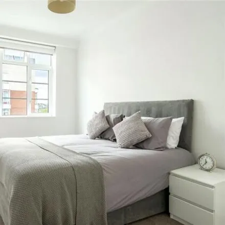 Image 3 - Grove End Road, London, NW8 9BS, United Kingdom - Room for rent