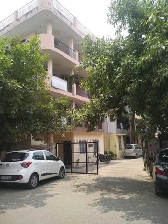 Buy this 3 bed apartment on unnamed road in Janakpuri, - 110058