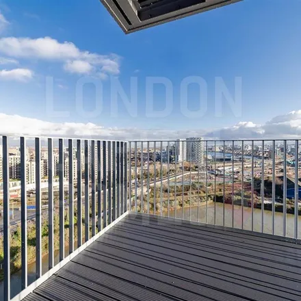 Image 6 - Queen Mary University of London, 327 Mile End Road, London, E1 4NS, United Kingdom - Apartment for rent