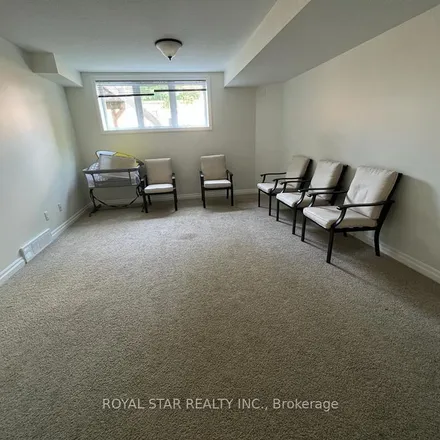 Image 2 - 600 Normandy Drive, Woodstock, ON N4T 0E4, Canada - Apartment for rent