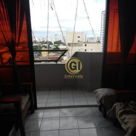 Buy this 3 bed apartment on Rua Doutor Emílio Winther in Independência, Taubaté - SP
