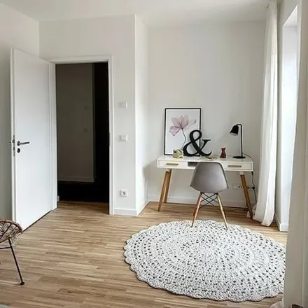 Rent this 3 bed apartment on Leonore-Mau-Weg 2 in 22763 Hamburg, Germany