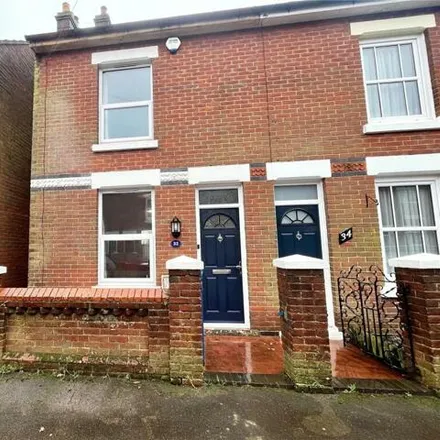 Buy this 2 bed house on New Road in Fareham, PO16 7SR