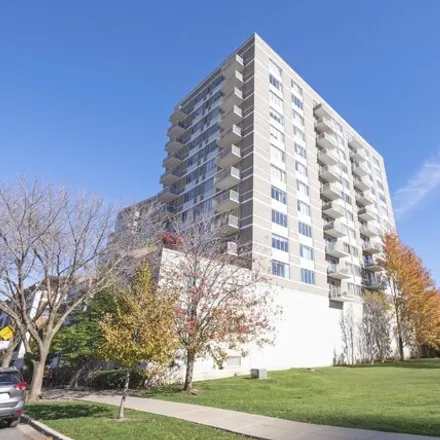 Buy this 2 bed condo on Prairie House in 1515 South Prairie Avenue, Chicago