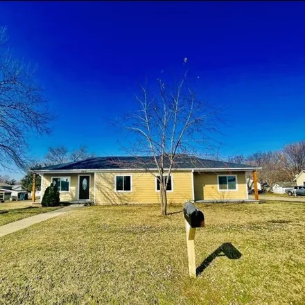 Buy this 3 bed house on 213 West 8th Street in Harper, KS 67058